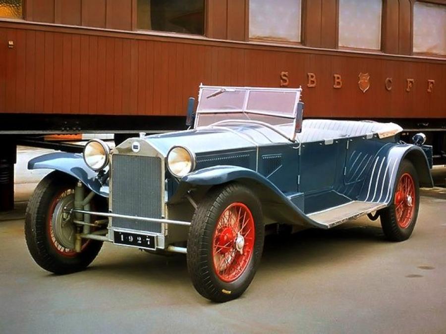  Lancia Lambda Corto Torpedo 1926 года  (фото 1 из 13)